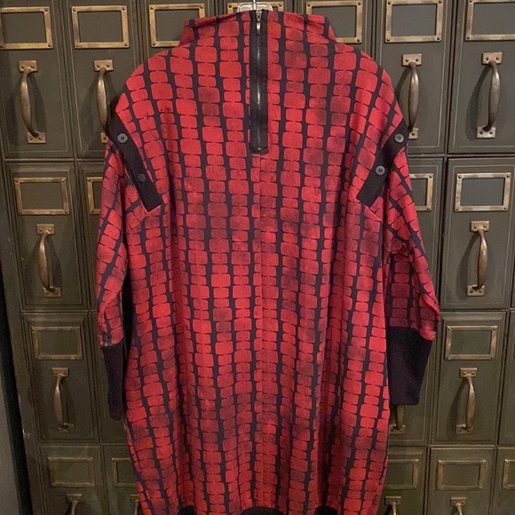 OZAI N KU Tunic - Picture 6 of 9